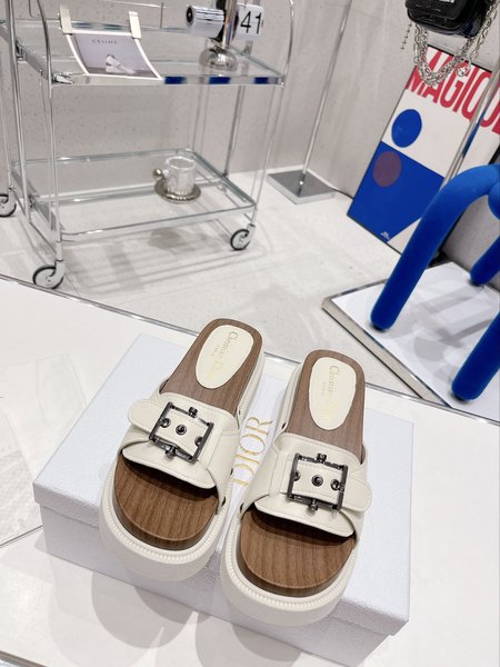 Dior Sandals/fur slippers