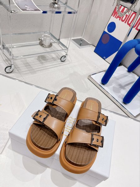 Dior Sandals/fur slippers