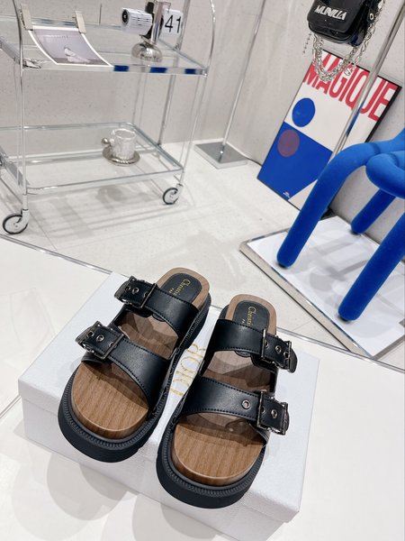 Dior Sandals/fur slippers