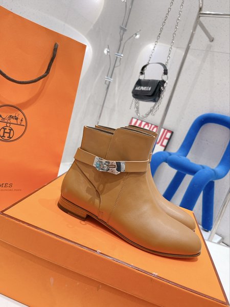 Hermes short boots