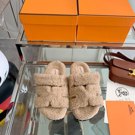 Hermes fur slippers