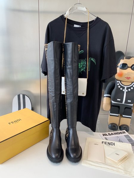 Fendi Martin boots