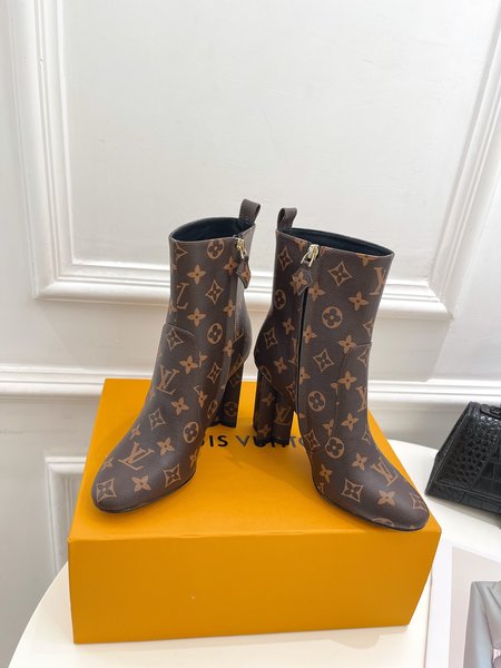 Louis Vuitton Torx heel ankle boots