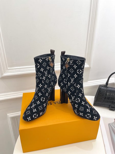 Louis Vuitton Torx heel ankle boots