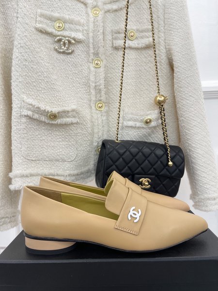 Chanel pointed loafers