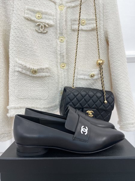 Chanel pointed loafers