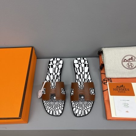 Hermes HERMES Oran sandals