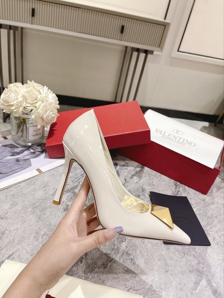 Valentino New autumn and winter women s 6-color women s shoes
