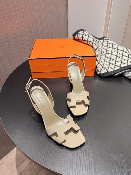 Hermes High-heeled sandals