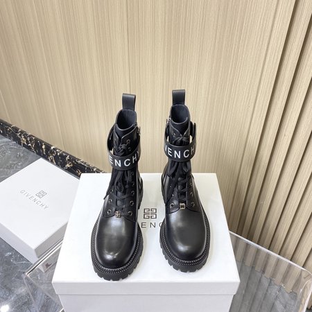 Givenchy Fried street Martin boots, three-dimensional printed big log fashion high-end style