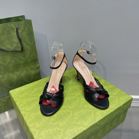 Gucci sandals