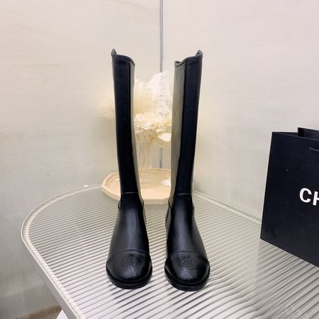 Chanel British cowhide boots