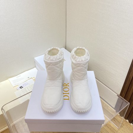 Dior Frost down snow boots