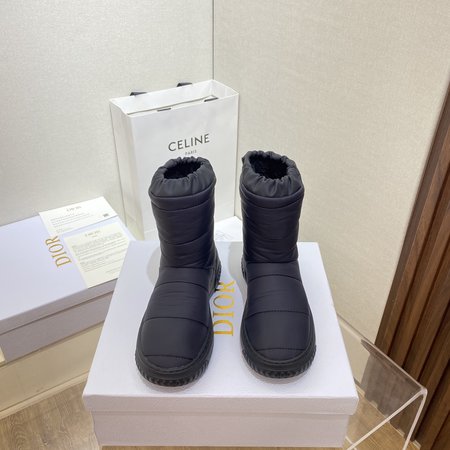 Dior snow boots