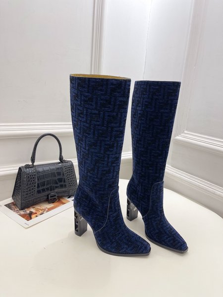 Fendi boots