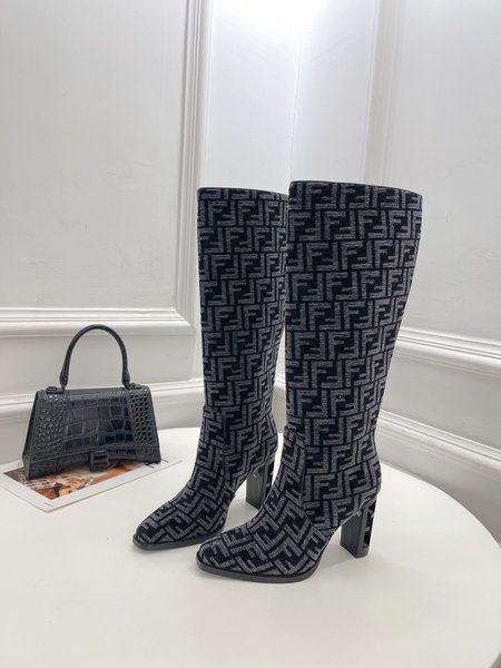 Fendi boots