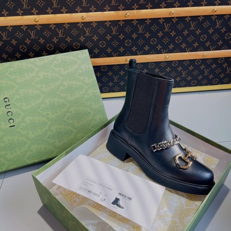 Gucci Chelsea boots