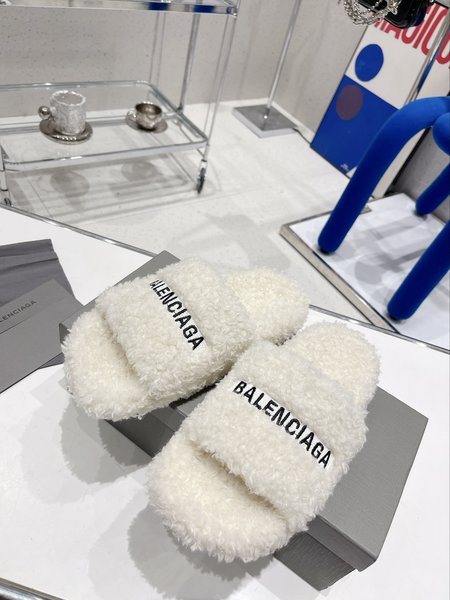 Balenciaga fur slippers