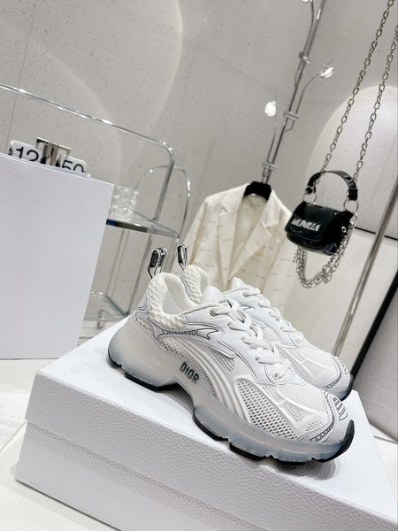 Dior sports shoes