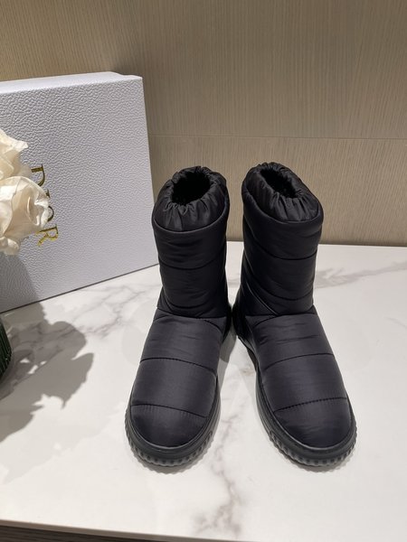 Dior Real fur snow boots