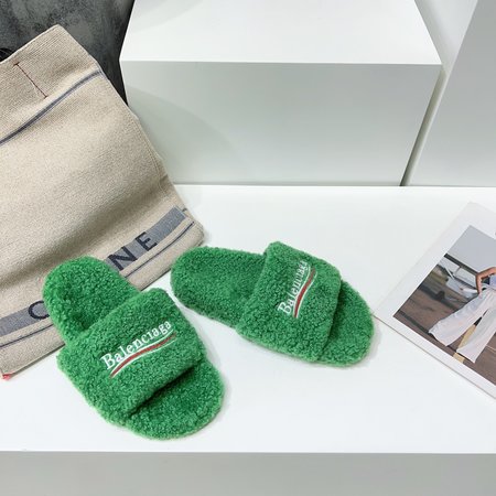 Balenciaga slippers