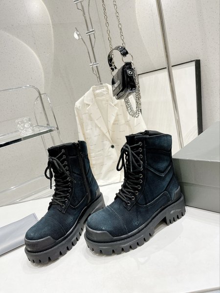 Balenciaga Strike big boots Martin boots