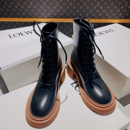 Loewe Women s casual round toe lace-up square heel ankle boots