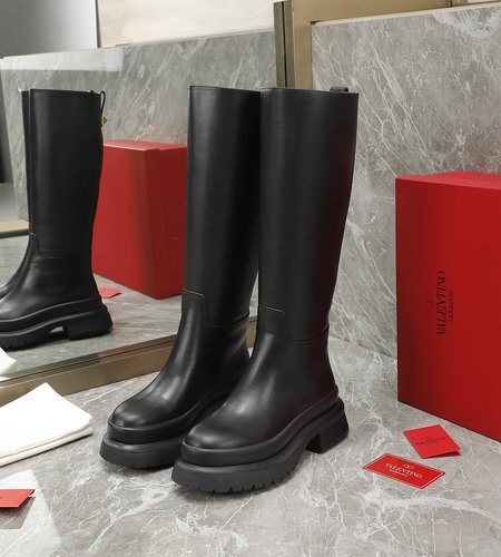 Valentino british style martin boots