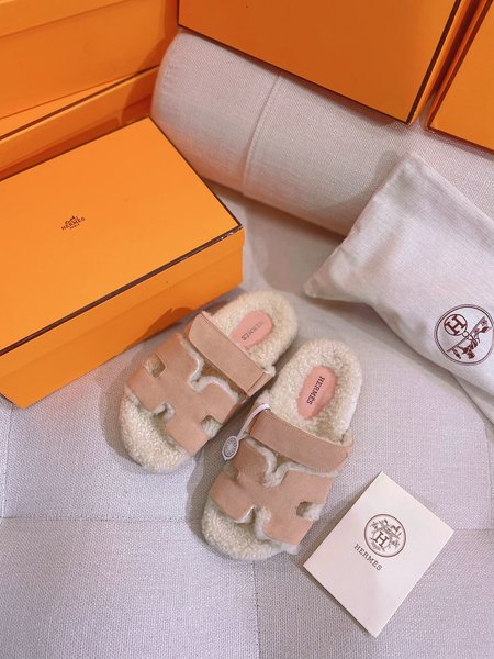 Hermes fur slippers