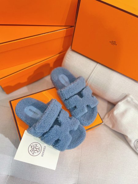 Hermes fur slippers