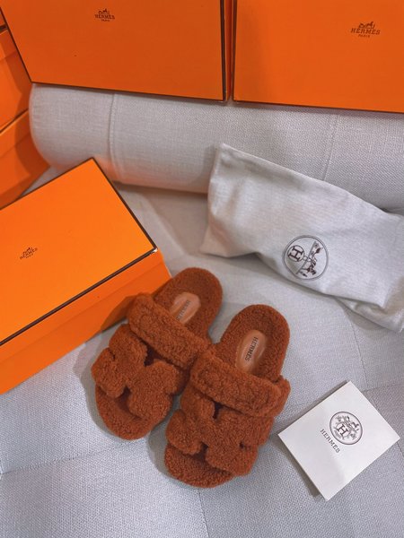 Hermes fur slippers