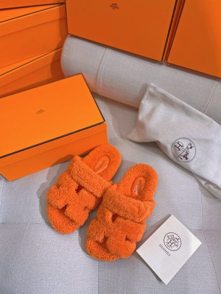 Hermes fur slippers