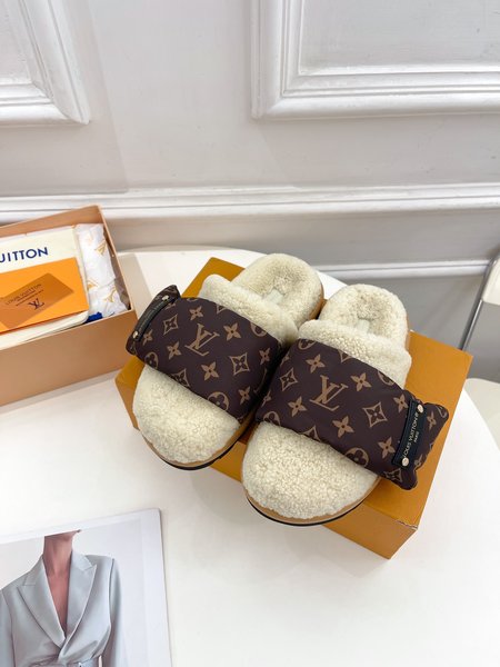 Louis Vuitton down slippers