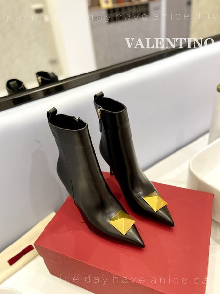 Valentino short boots