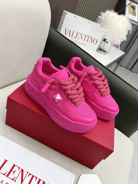 Valentino sports shoes