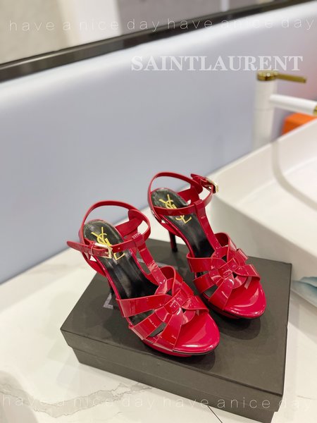 Saint Laurent ladies fashion