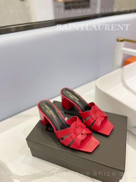 Saint Laurent flat slippers