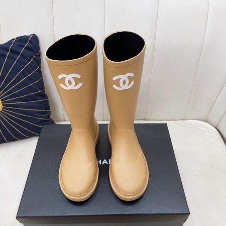 Chanel Second-hand rain boots