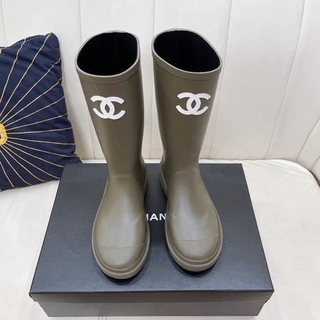 Chanel Second-hand rain boots