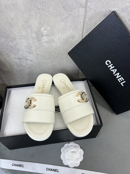 Chanel new slippers