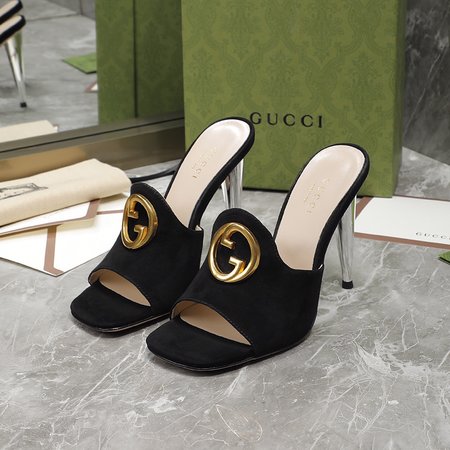 Gucci pointed high heels