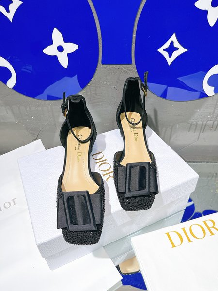 Dior hollow square buckle shoes