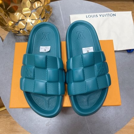 Louis Vuitton Waterfront sandals slippers