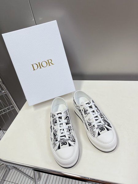 Dior Casual thick-soled cloth shoes