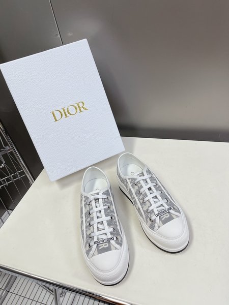 Dior Casual thick-soled cloth shoes