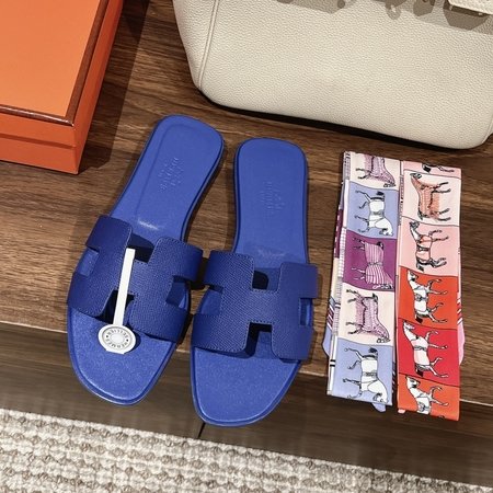 Hermes Original swift calfskin Oran sandals series H slippers