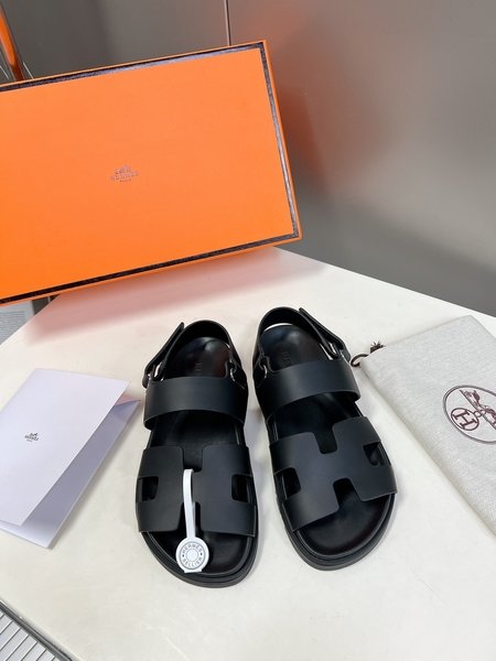 Hermes Couple style slippers