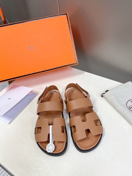 Hermes Couple style slippers