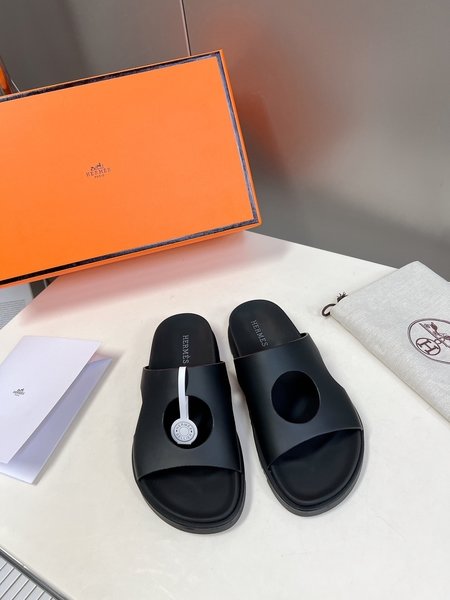 Hermes Couple style slippers