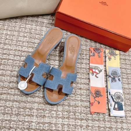 Hermes Oasis sandals series